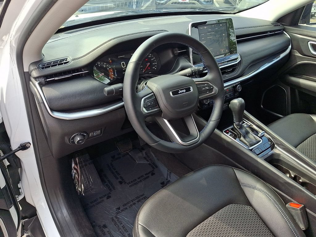 Used 2022 Jeep Compass Latitude w/ Convenience Group AWD/4WD image 26