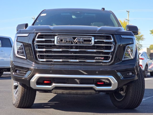 New 2026 GMC Yukon AT4 w/ AT4 Premium Plus Package AWD/4WD image 16