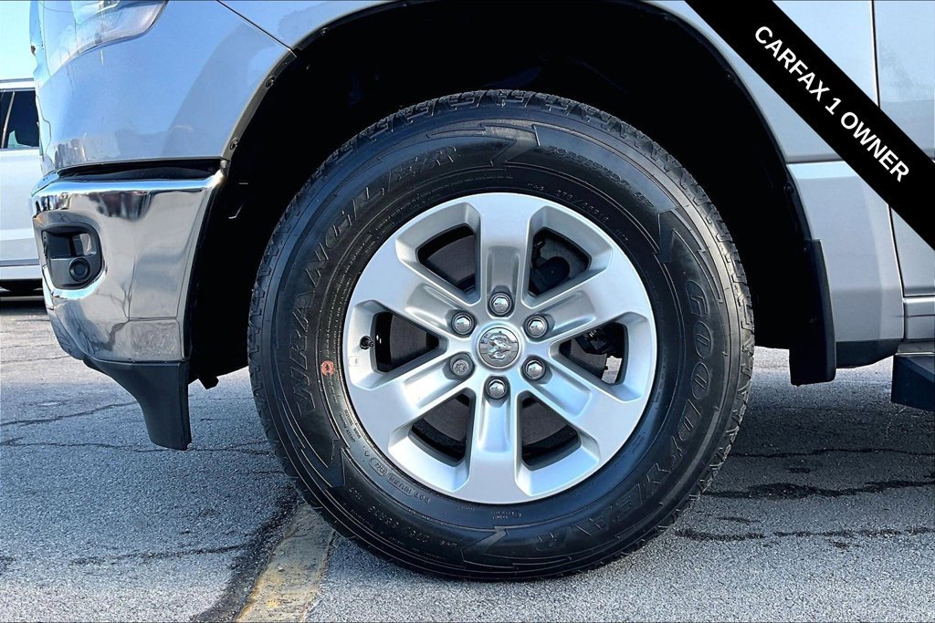 Used 2023 RAM 1500 Laramie AWD/4WD image 33