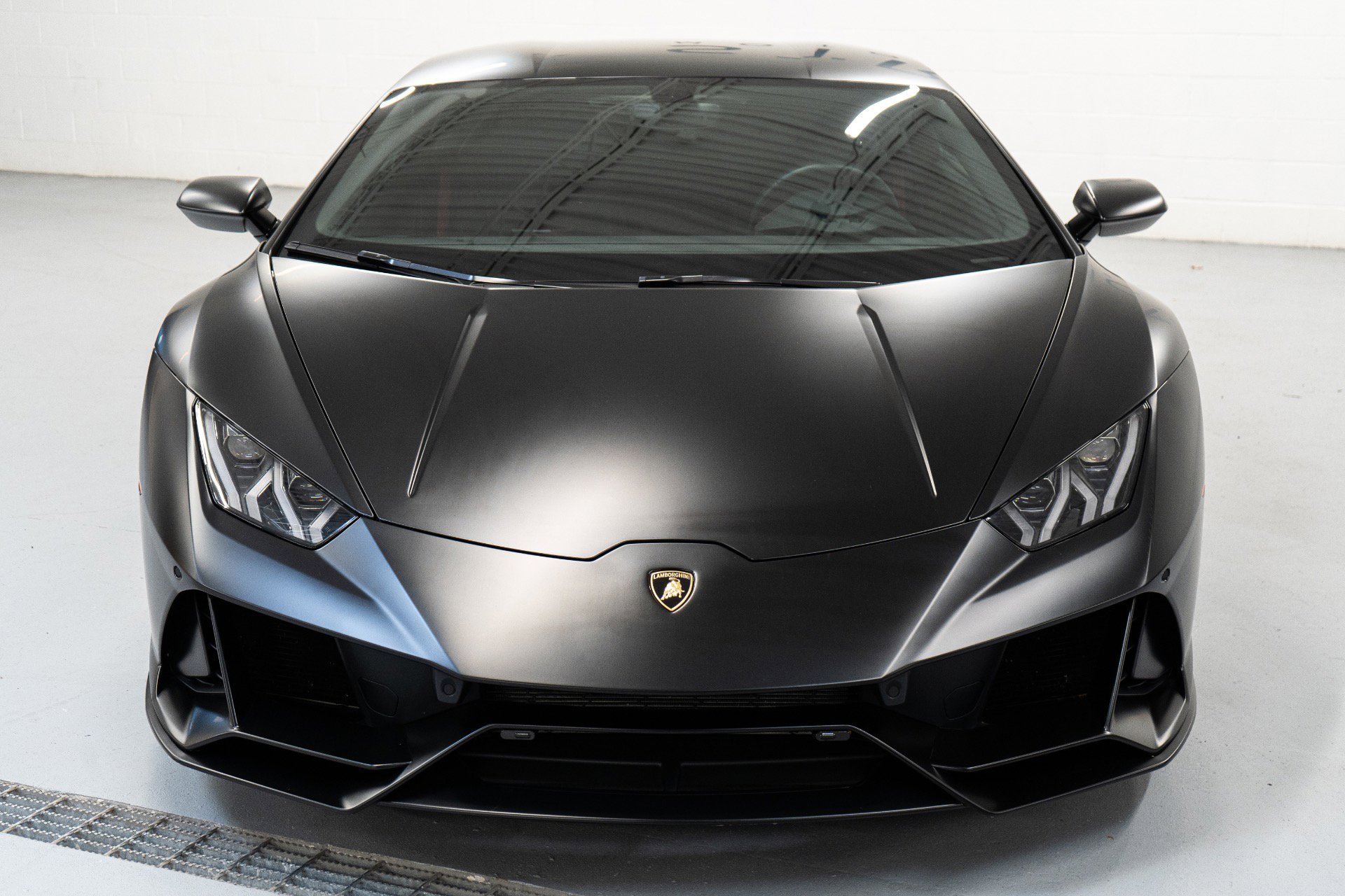 Used 2020 Lamborghini Huracan EVO image 4