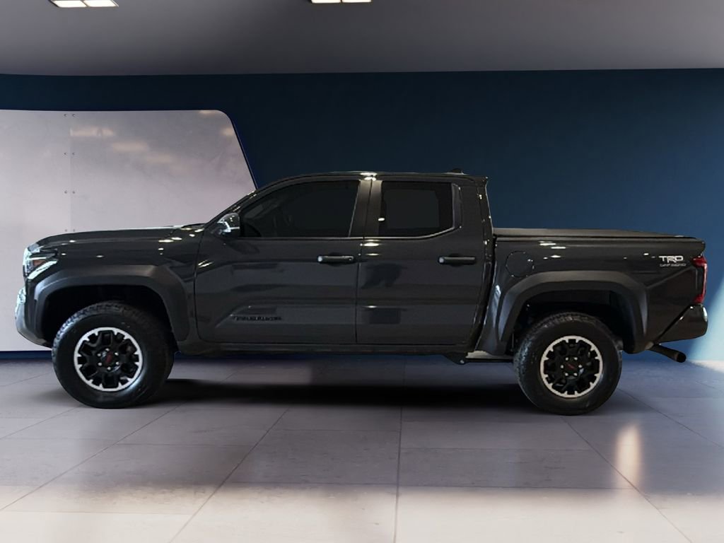 Used 2024 Toyota Tacoma TRD Off-Road w/ TRD Off Road Upgrade Package AWD/4WD image 4