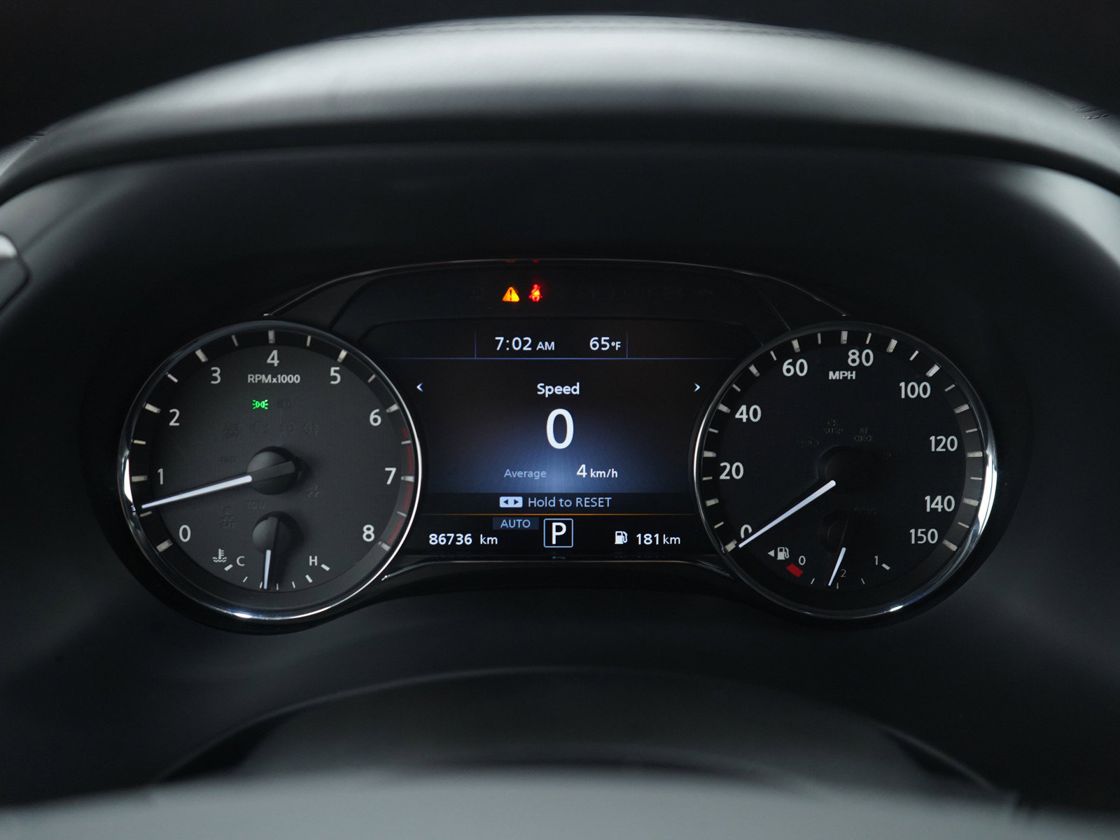 Used 2024 INFINITI QX80 Premium Select image 32