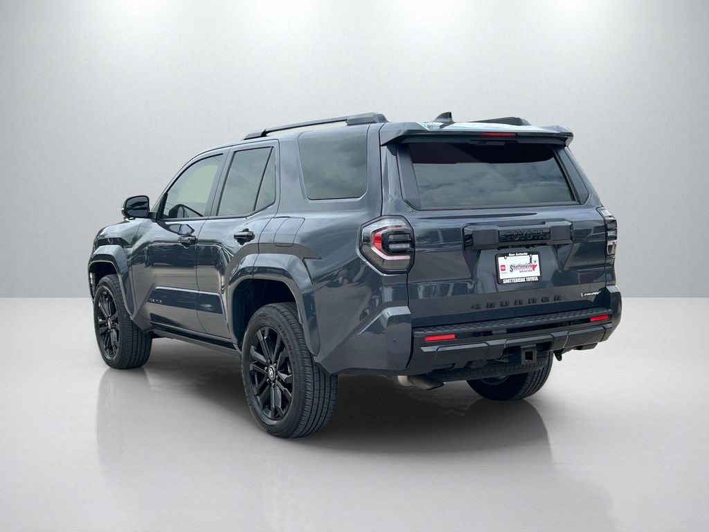 Used 2025 Toyota 4Runner 4WD image 7