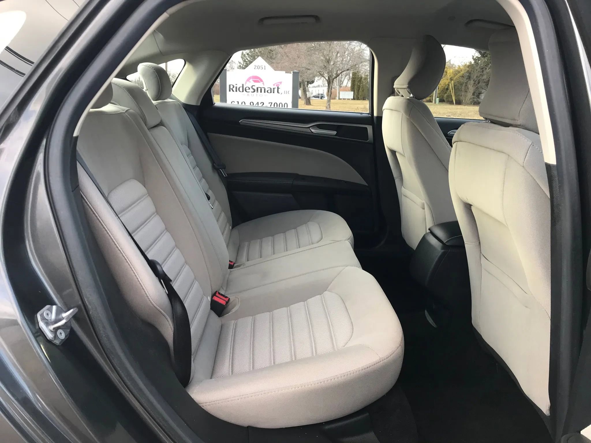 Used 2017 Ford Fusion S image 50
