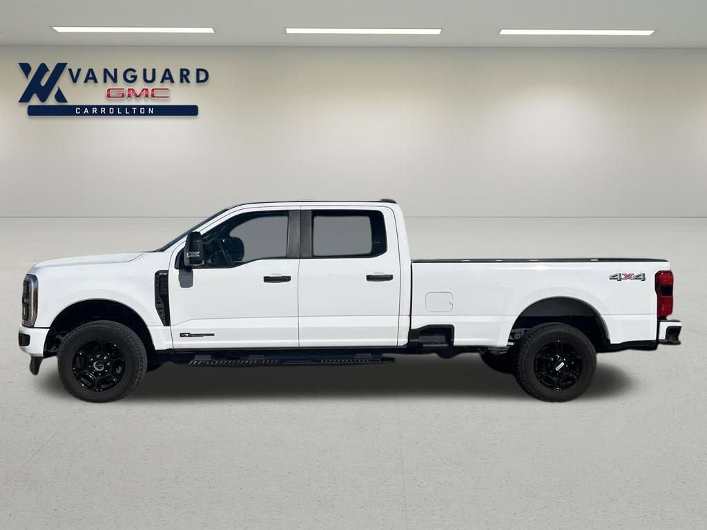Used 2024 Ford F250 XL w/ STX Appearance Package image 2