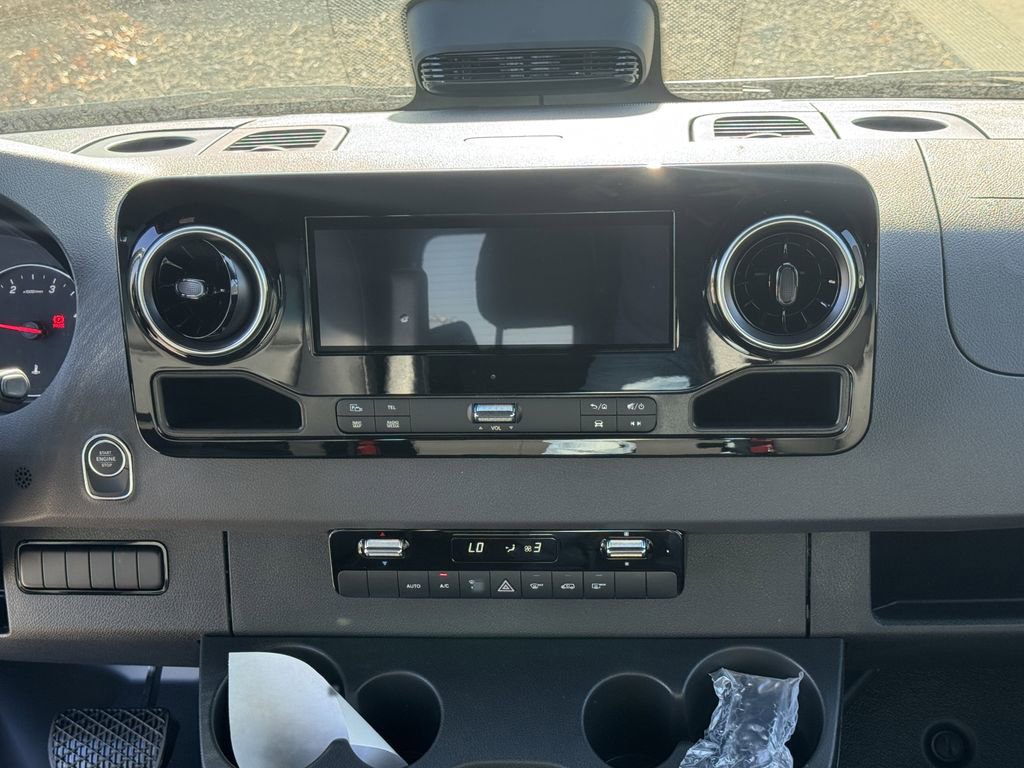 New 2026 Mercedes-Benz Sprinter 2500 image 20