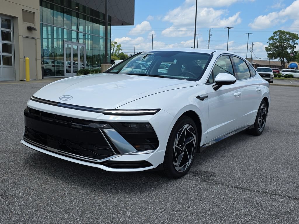 New 2026 Hyundai Sonata SEL FWD image 4