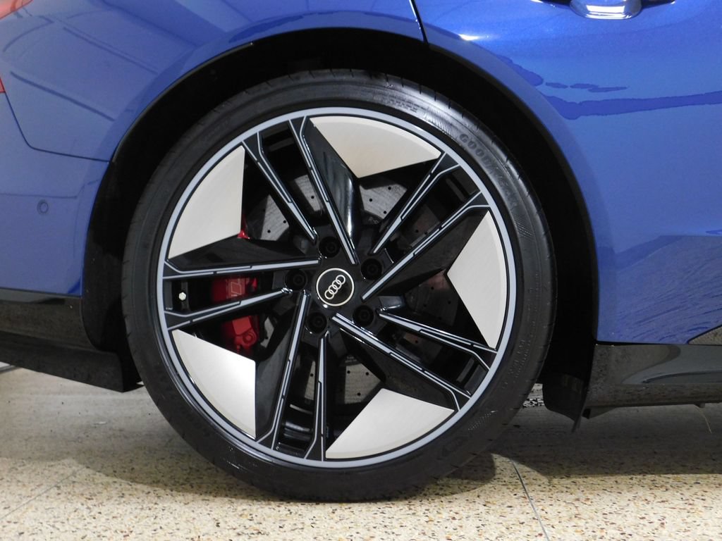 Used 2022 Audi RS e-tron GT AWD/4WD image 99