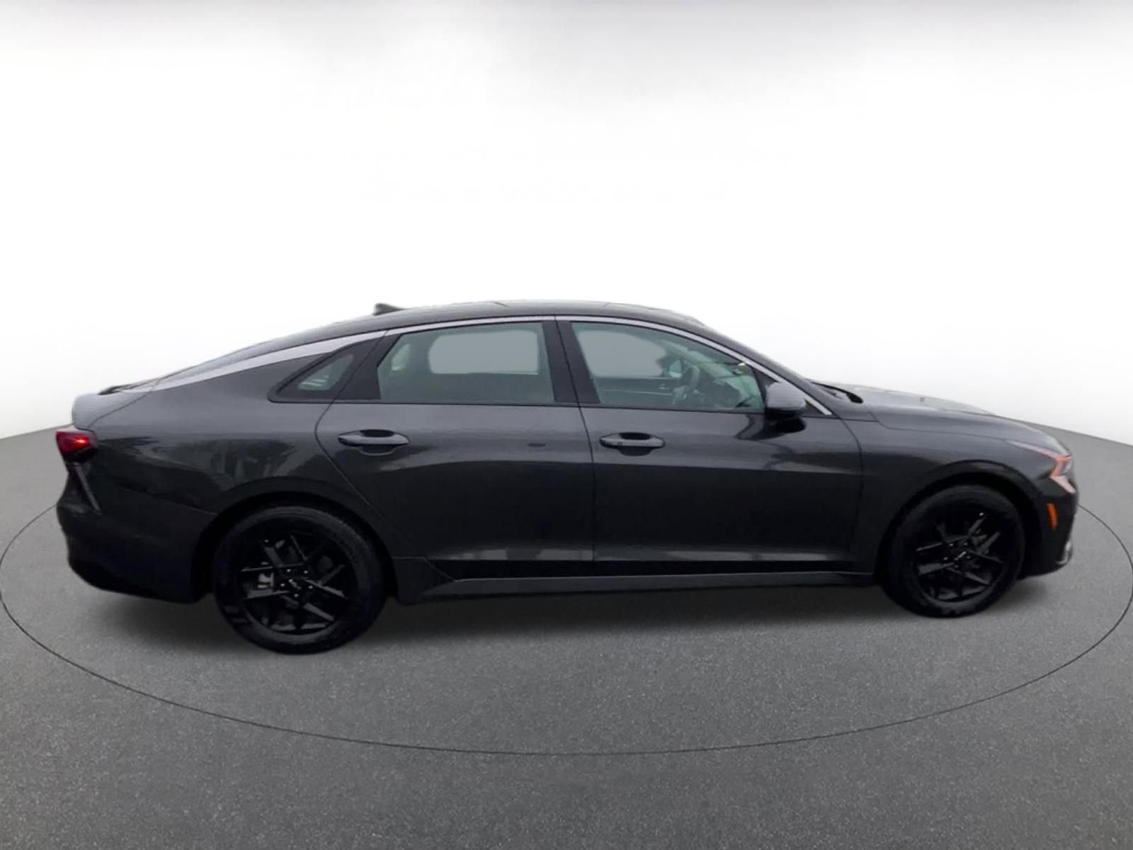 Used 2025 Kia K5 LXS image 16