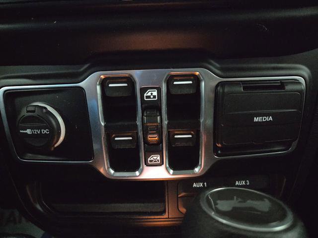 Used 2021 Jeep Wrangler Unlimited Sport S image 26