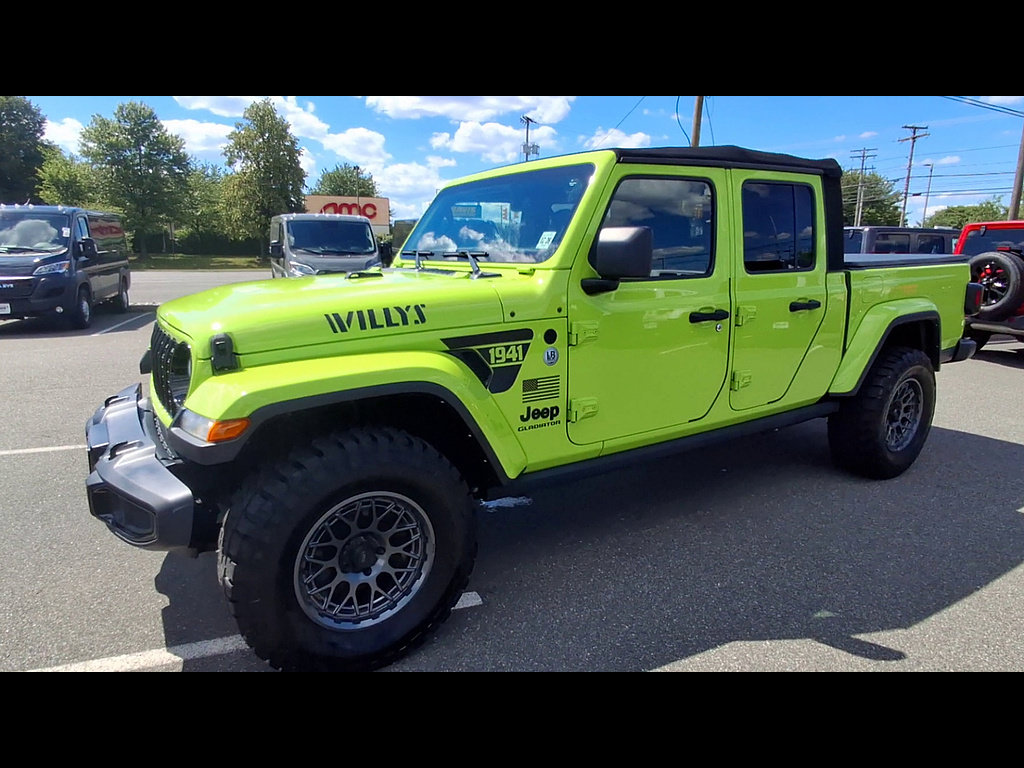 Used 2021 Jeep Gladiator Sport AWD/4WD image 4