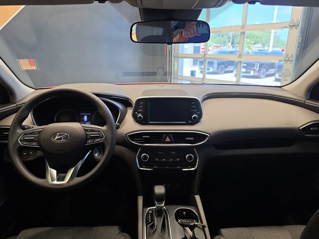 Used 2019 Hyundai Santa Fe SE FWD image 17