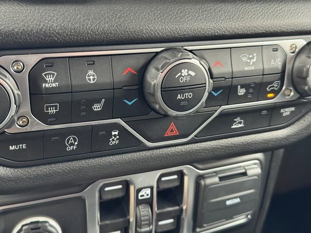 New 2025 Jeep Gladiator Sport image 16