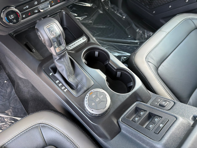 New 2026 Ford Bronco Outer Banks AWD/4WD image 33