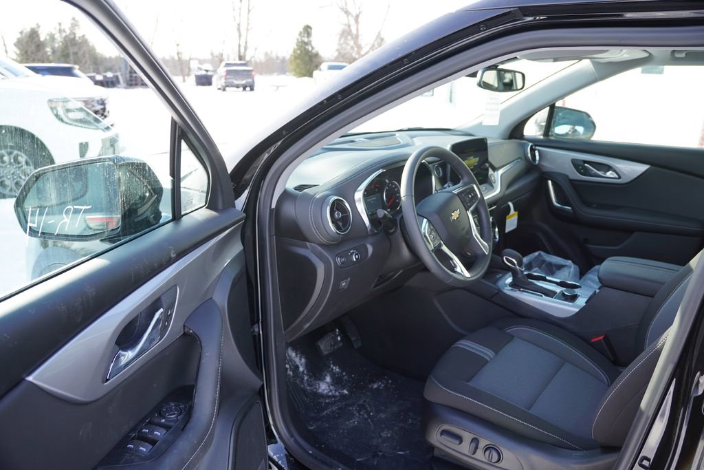 New 2026 Chevrolet Blazer LT w/ Convenience Package image 10