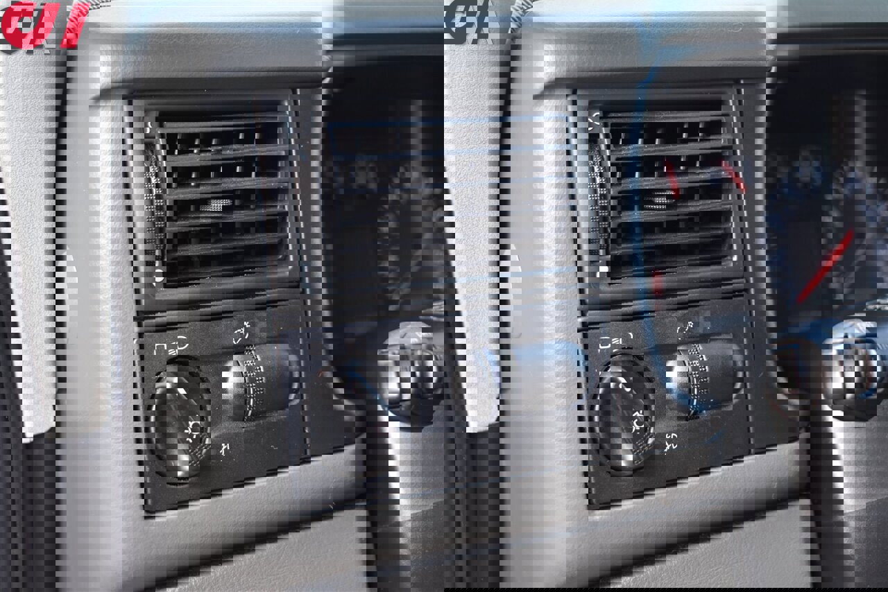 Used 2002 Volkswagen Eurovan MV image 15