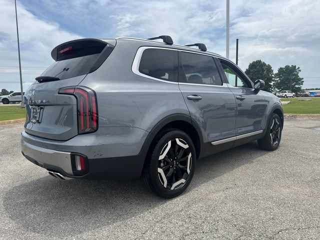Used 2025 Kia Telluride EX w/ EX Captain's Chair Package FWD image 6