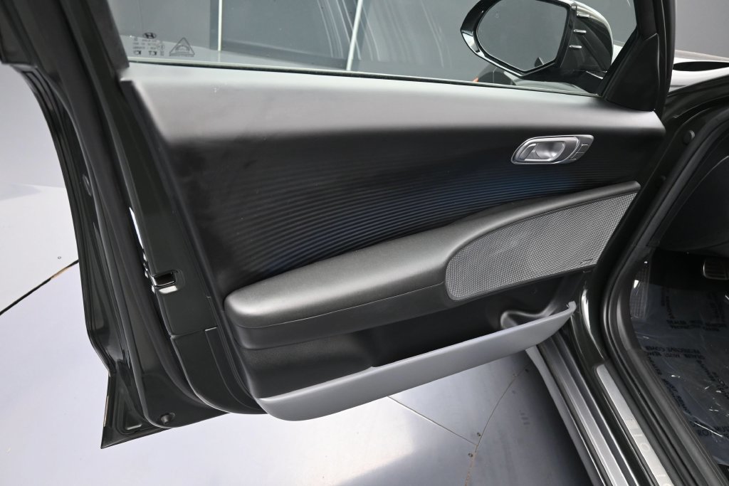 Used 2023 Hyundai Ioniq 6 Limited w/ Cargo Package AWD/4WD image 13