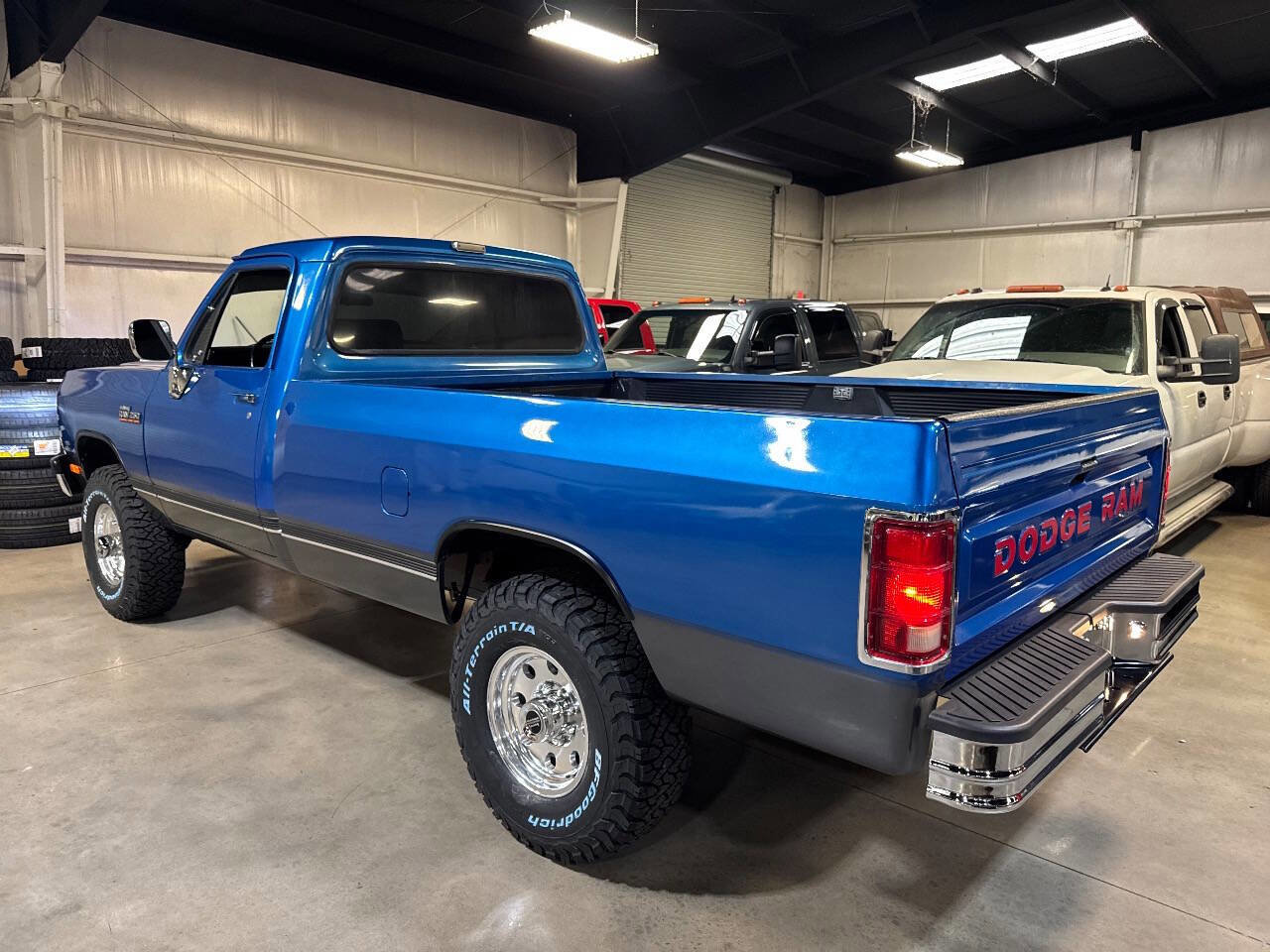 Used 1991 Dodge D/W Truck 250 image 11