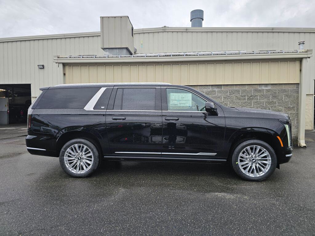 New 2026 Cadillac Escalade ESV Luxury AWD/4WD image 9