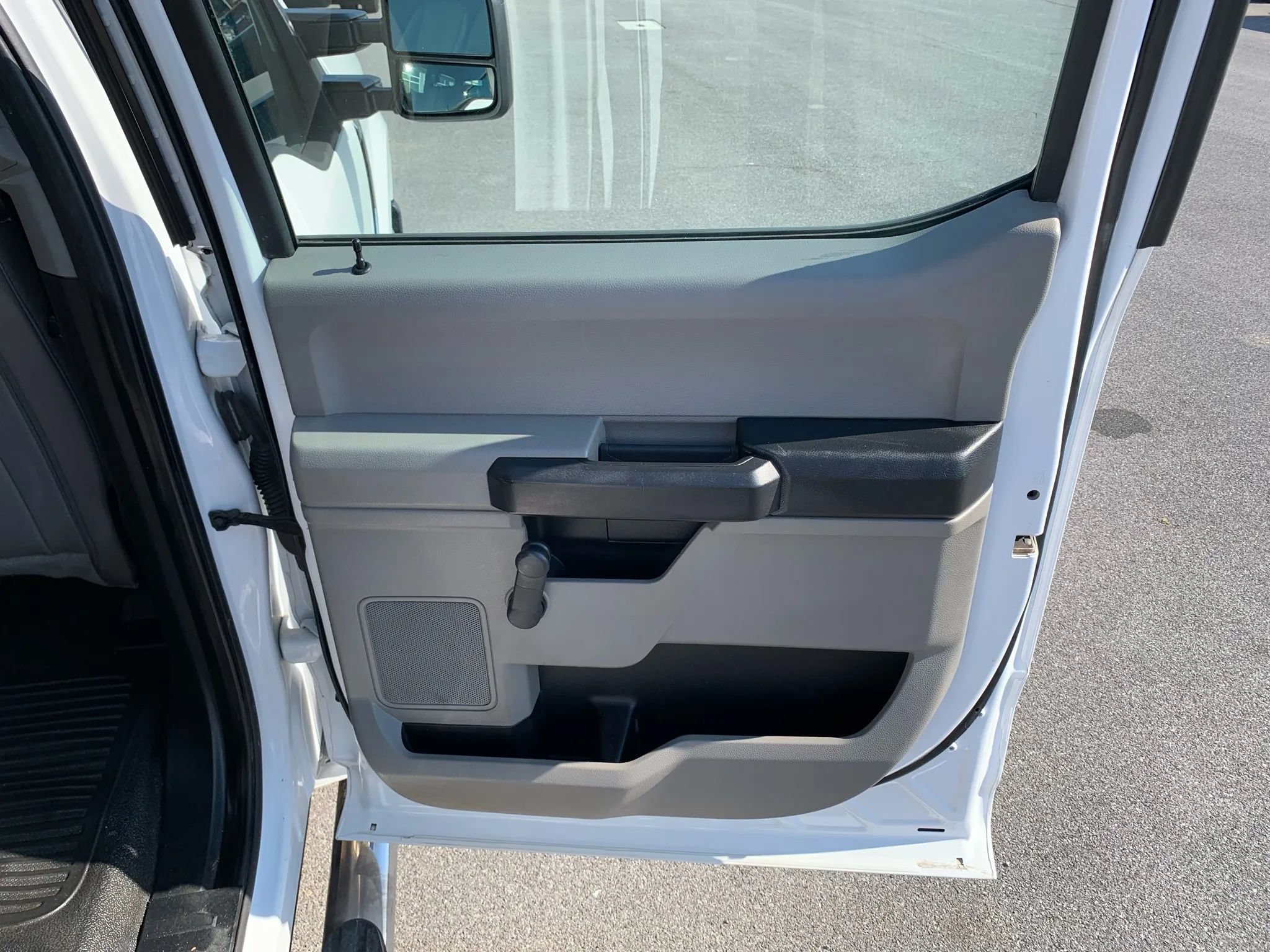 Used 2020 Ford F250 XL RWD image 30