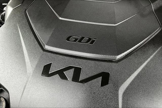 Certified 2025 Kia Telluride SX Prestige X-Line AWD/4WD image 32