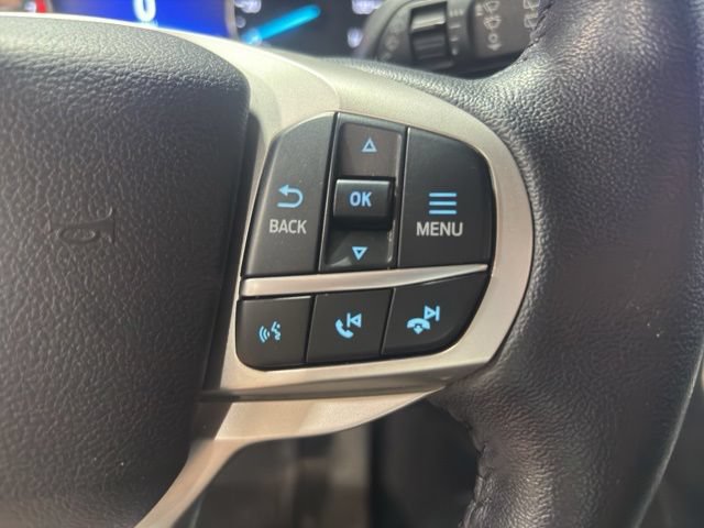 Used 2021 Ford Explorer XLT w/ Equipment Group 202A AWD/4WD image 29