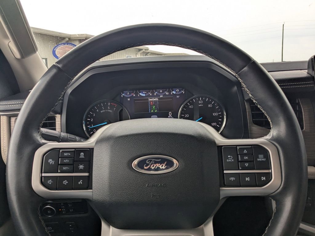 Used 2024 Ford Expedition Max Limited AWD/4WD image 22
