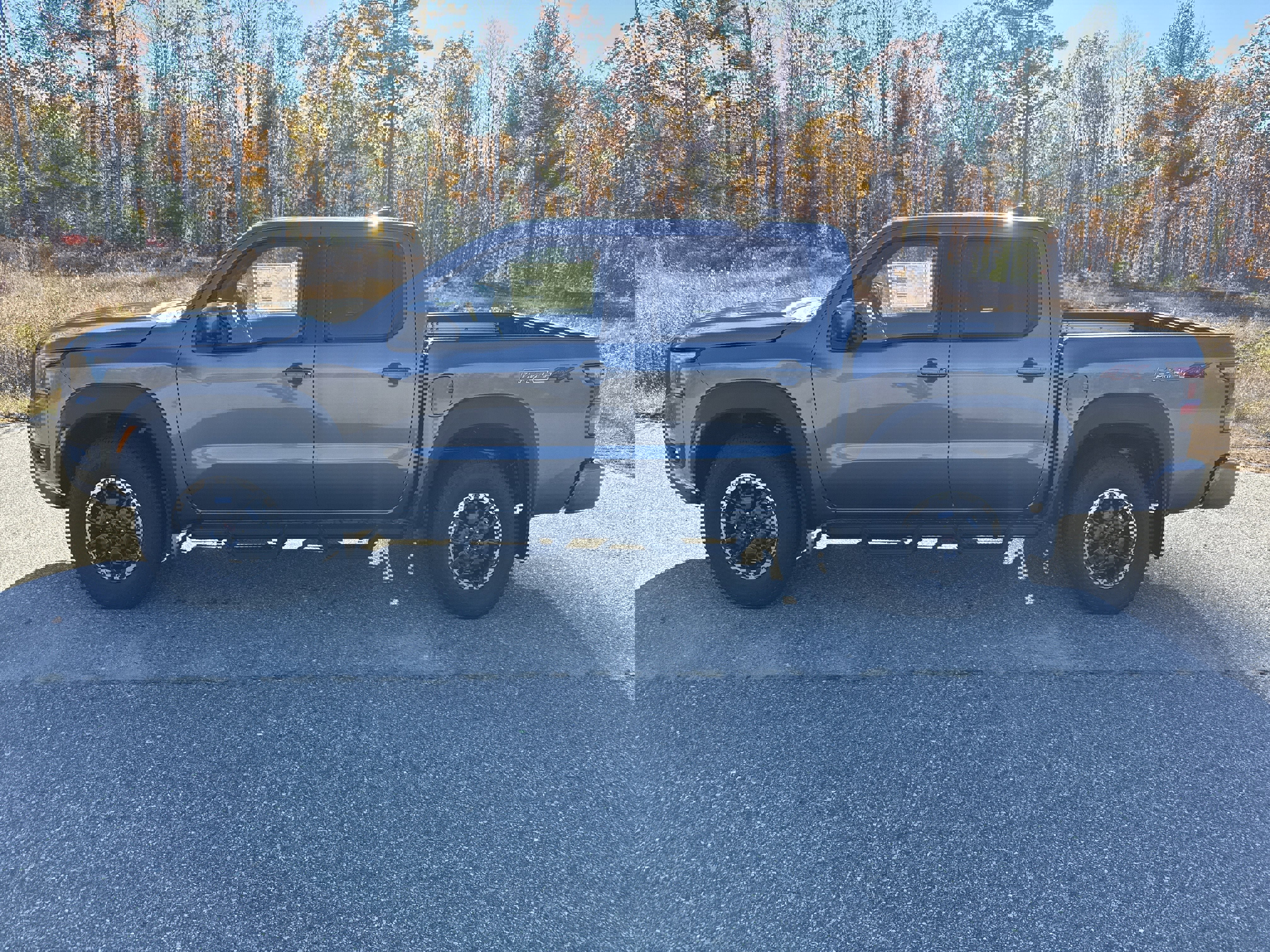 New 2026 Nissan Frontier PRO-4X w/ Pro-4x Convenience Package image 2