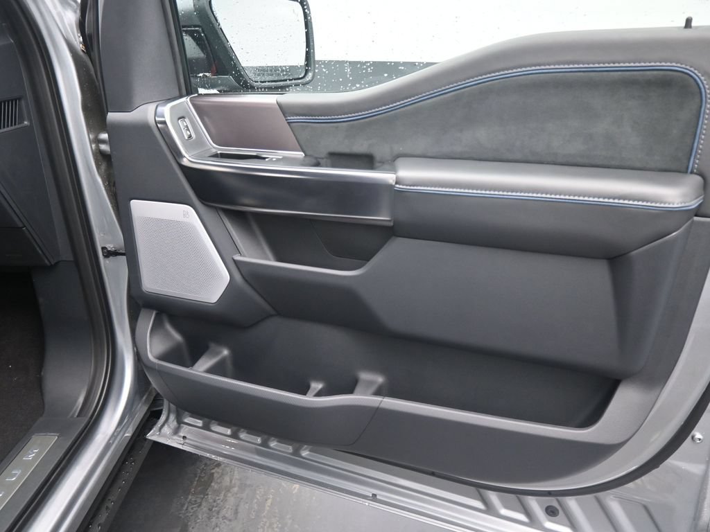 Used 2025 Ford F150 Platinum w/ Equipment Group 702A High AWD/4WD image 6