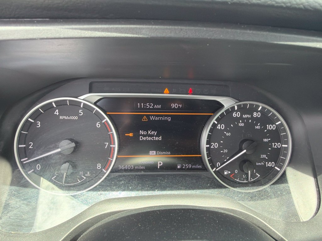 Used 2024 Nissan Rogue S FWD image 10