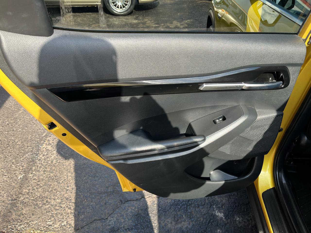 Used 2021 Kia Seltos S image 26