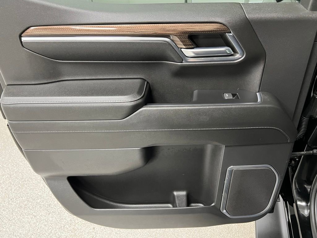 Used 2024 Chevrolet Silverado 1500 RST w/ Protection Package image 41