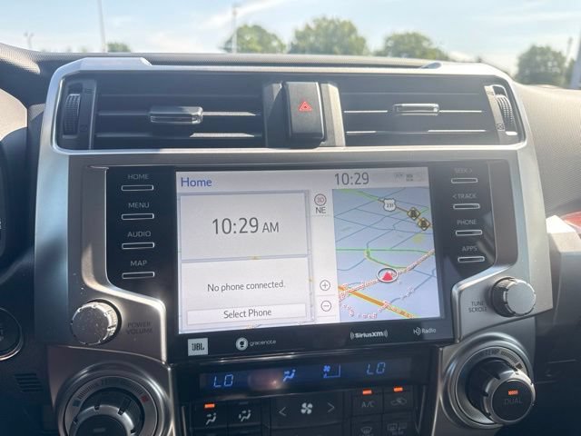 Used 2020 Toyota 4Runner Limited AWD/4WD image 33