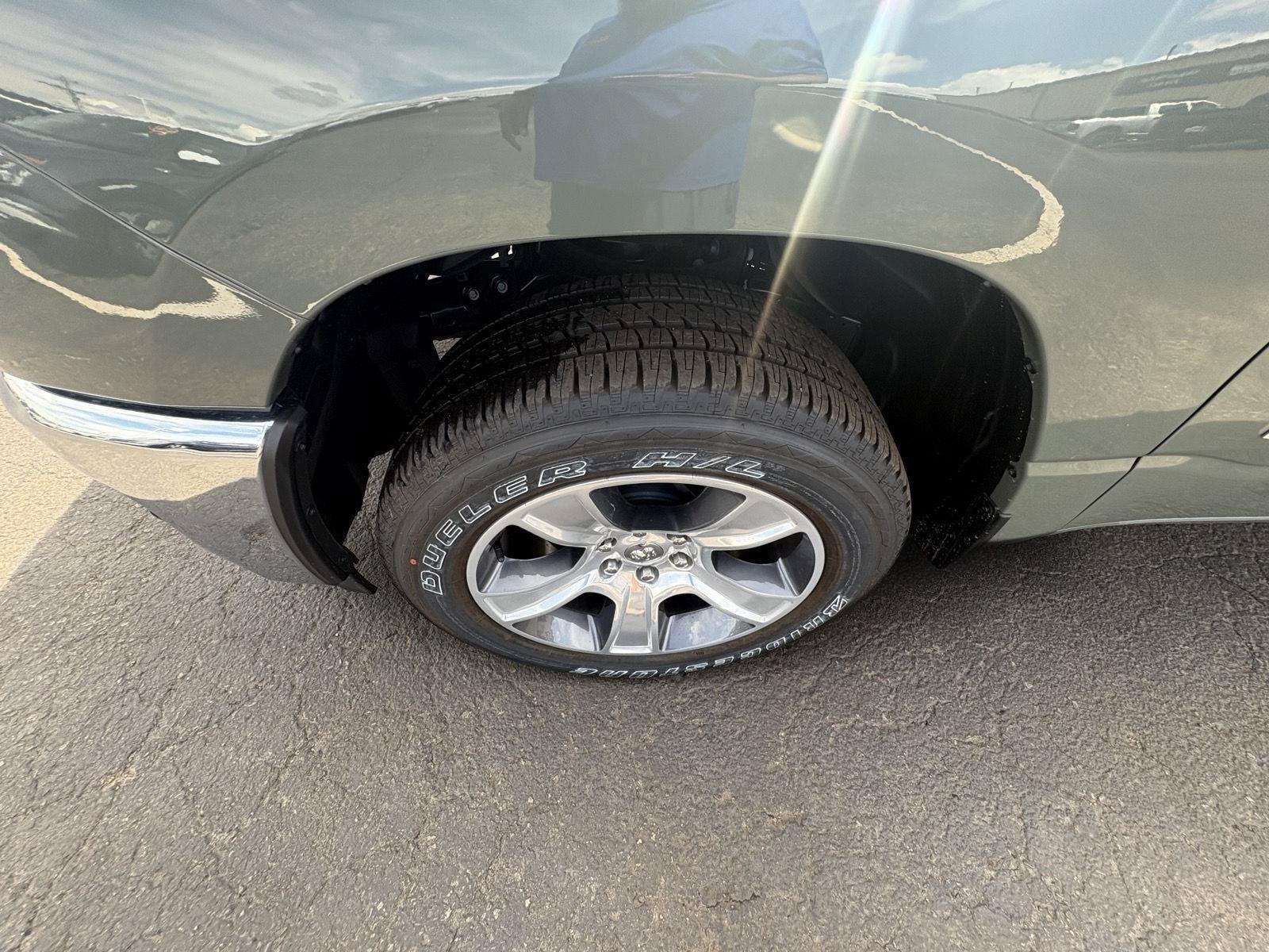 New 2026 RAM 1500 Tradesman AWD/4WD image 10