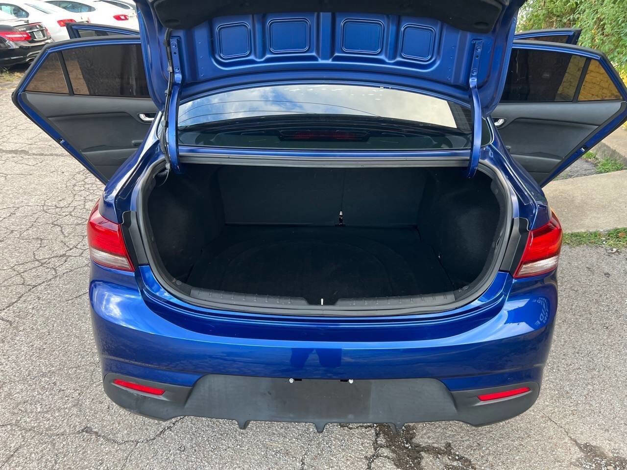 Used 2019 Kia Rio S image 13