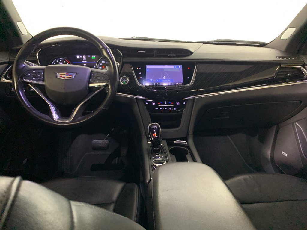 Used 2020 Cadillac XT6 Premium Luxury image 33