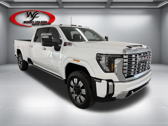New 2026 GMC Sierra 2500 Denali w/ Denali Reserve Package AWD/4WD image 3