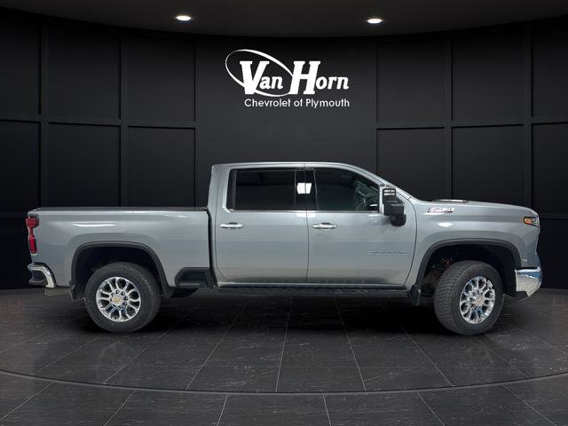 Used 2024 Chevrolet Silverado 2500 LTZ w/ LTZ Plus Package AWD/4WD image 2