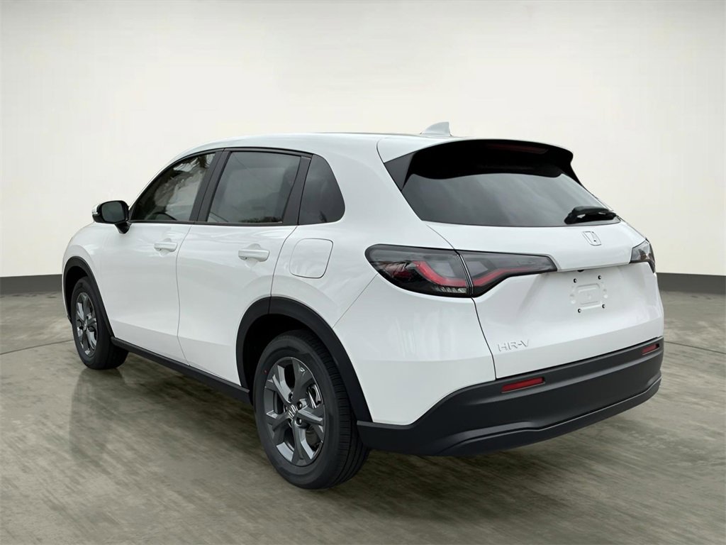 New 2026 Honda HR-V LX image 5
