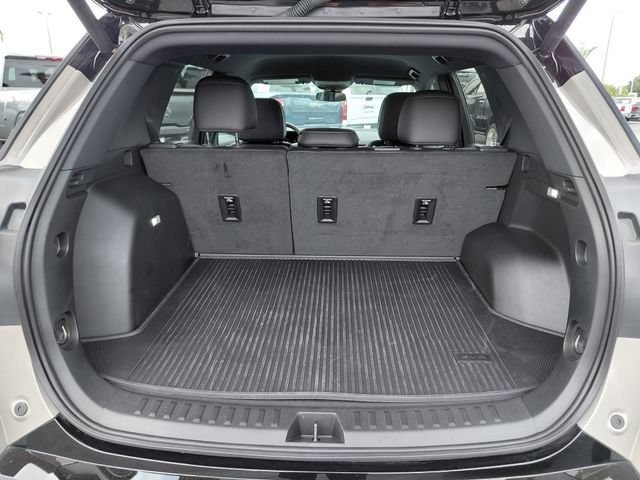 New 2026 GMC Terrain AT4 w/ Convenience Package III AWD/4WD image 10