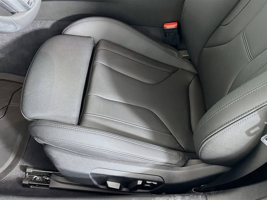 Used 2025 BMW Z4 sDrive30i w/ Shadowloine Package image 19