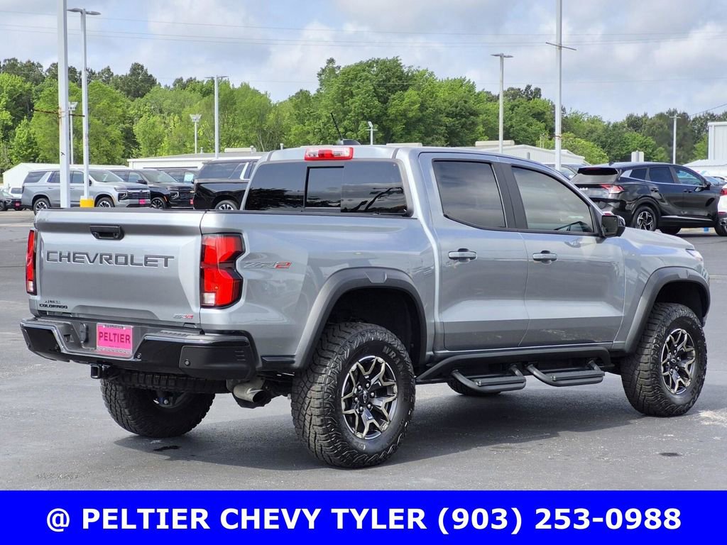Used 2024 Chevrolet Colorado ZR2 w/ ZR2 Convenience Package III image 6