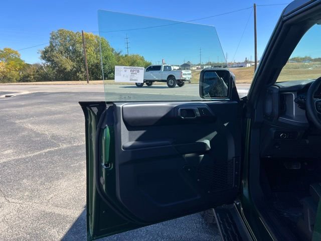 New 2025 Ford Bronco Outer Banks w/ Sasquatch Package image 11