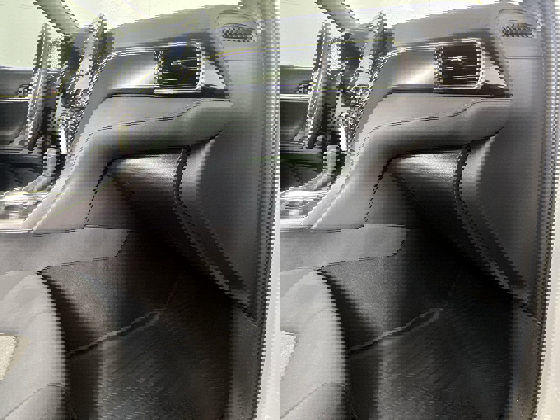 Used 2023 Toyota Camry LE image 35