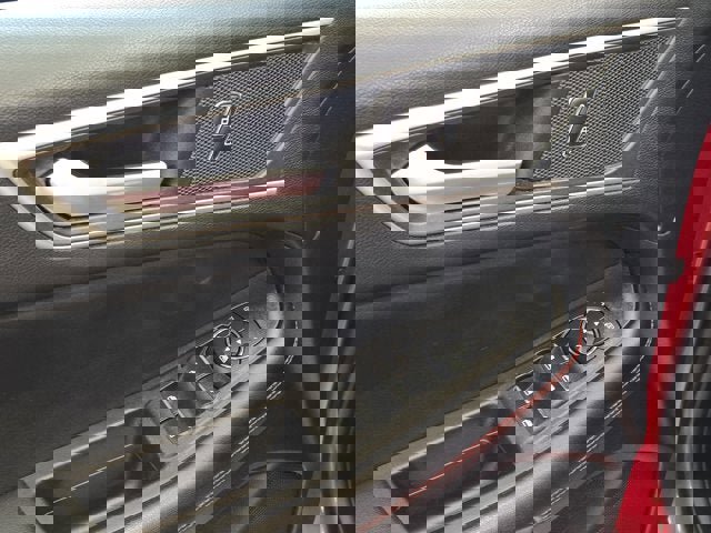 Used 2022 Ford Edge ST-Line w/ Class II Trailer Tow Package image 23