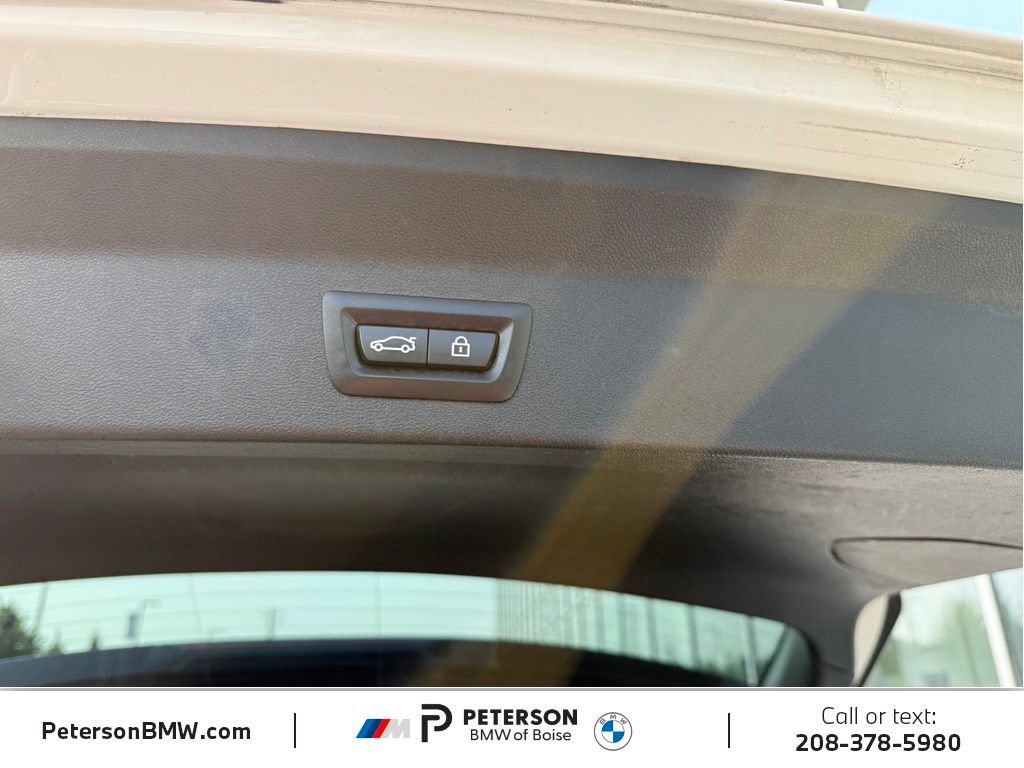 Used 2022 BMW X3 xDrive30i w/ M Sport Package 2 AWD/4WD image 12