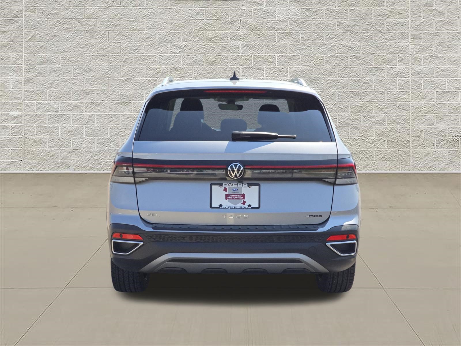 Certified 2025 Volkswagen Taos SEL AWD/4WD image 6