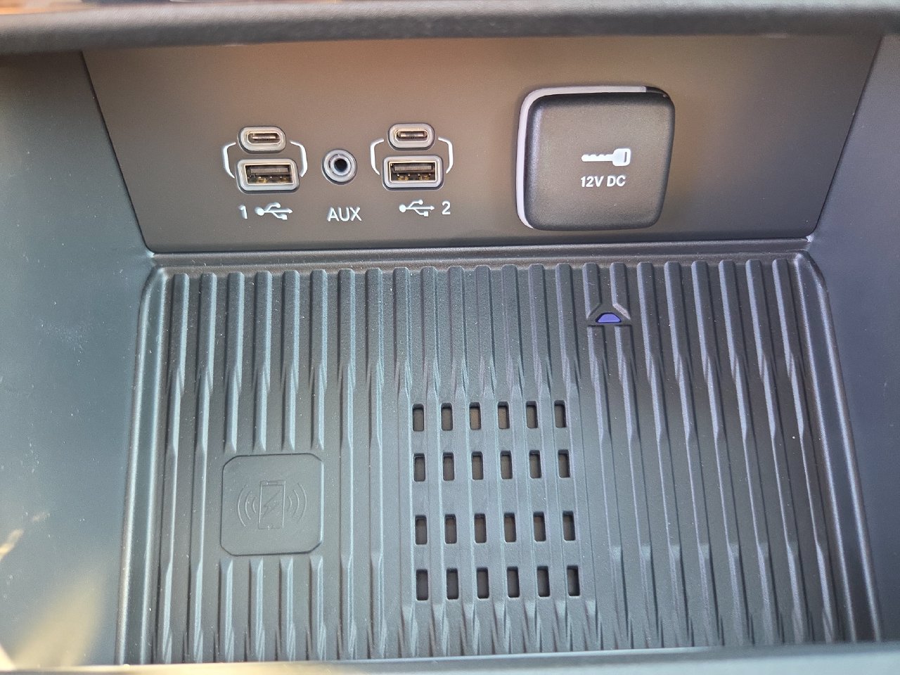 New 2027 Jeep Grand Cherokee Limited AWD/4WD image 12
