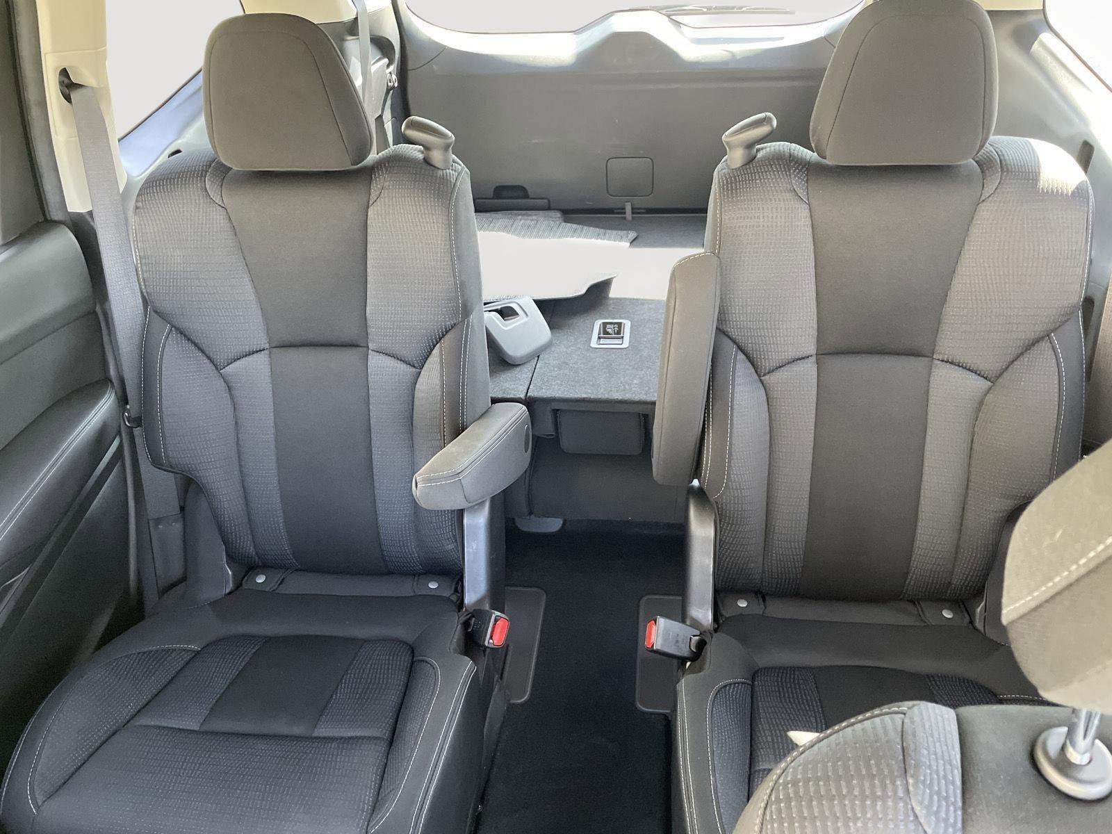 Certified 2025 Subaru Ascent Premium image 22
